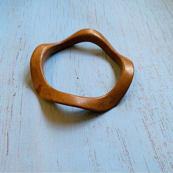 VTG Wavey Wood Bangle - Picture 1 of 2